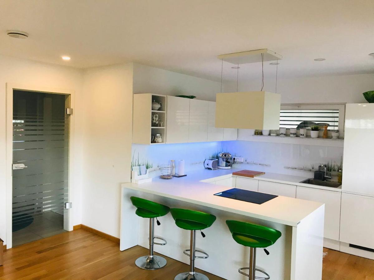 Spacious Family Home Near Bled - Modern & Cozy ラドヴリツァ エクステリア 写真