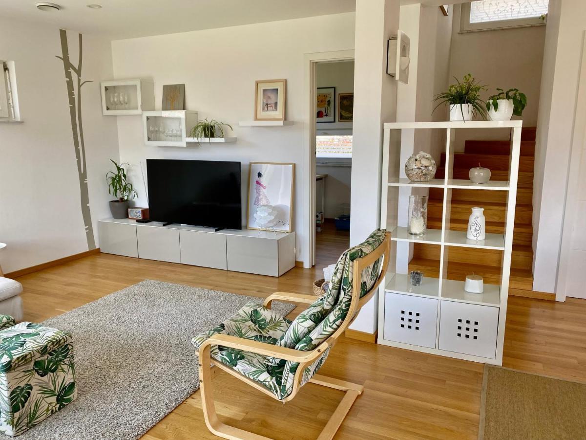 Spacious Family Home Near Bled - Modern & Cozy ラドヴリツァ エクステリア 写真