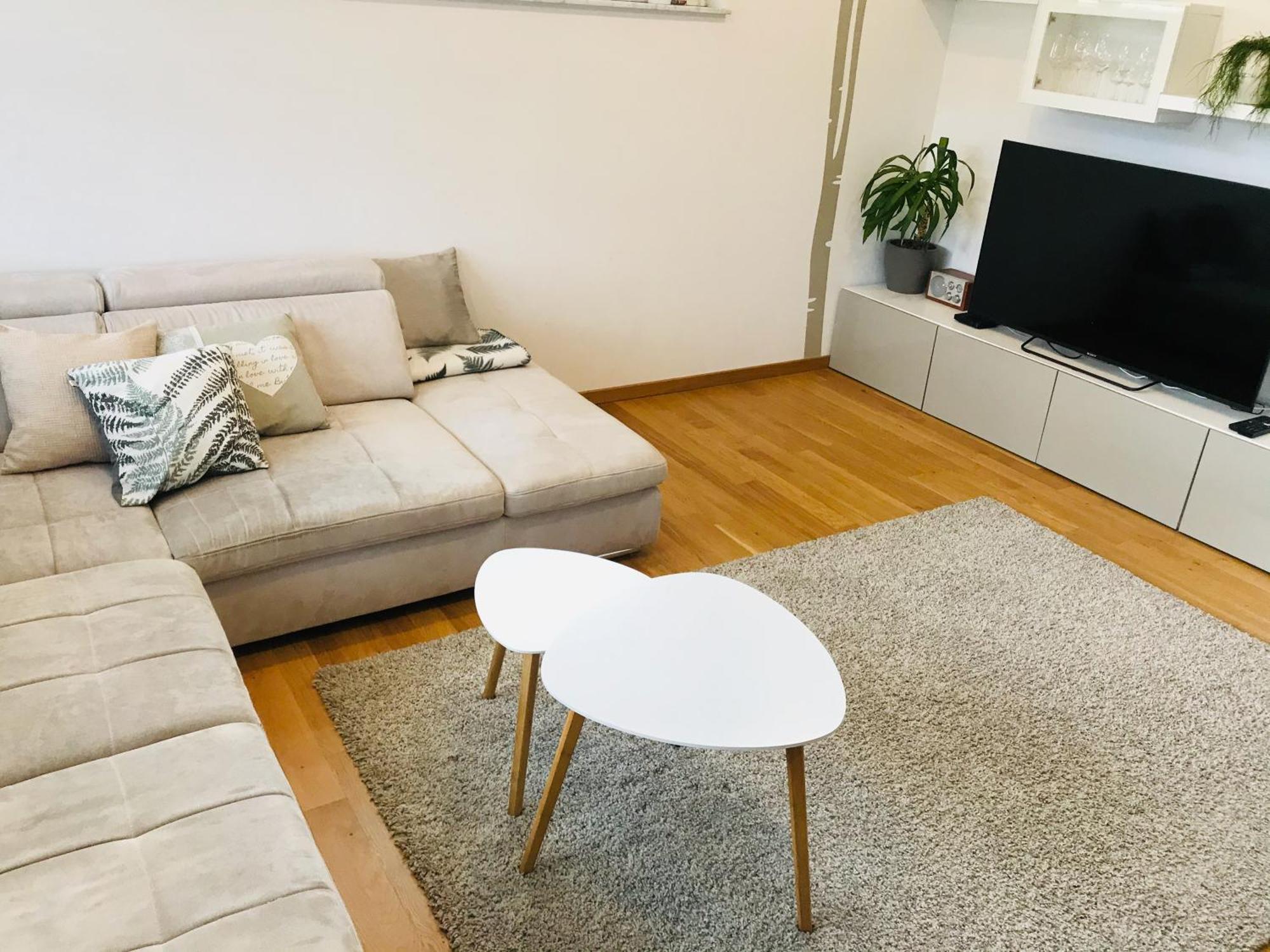 Spacious Family Home Near Bled - Modern & Cozy ラドヴリツァ エクステリア 写真