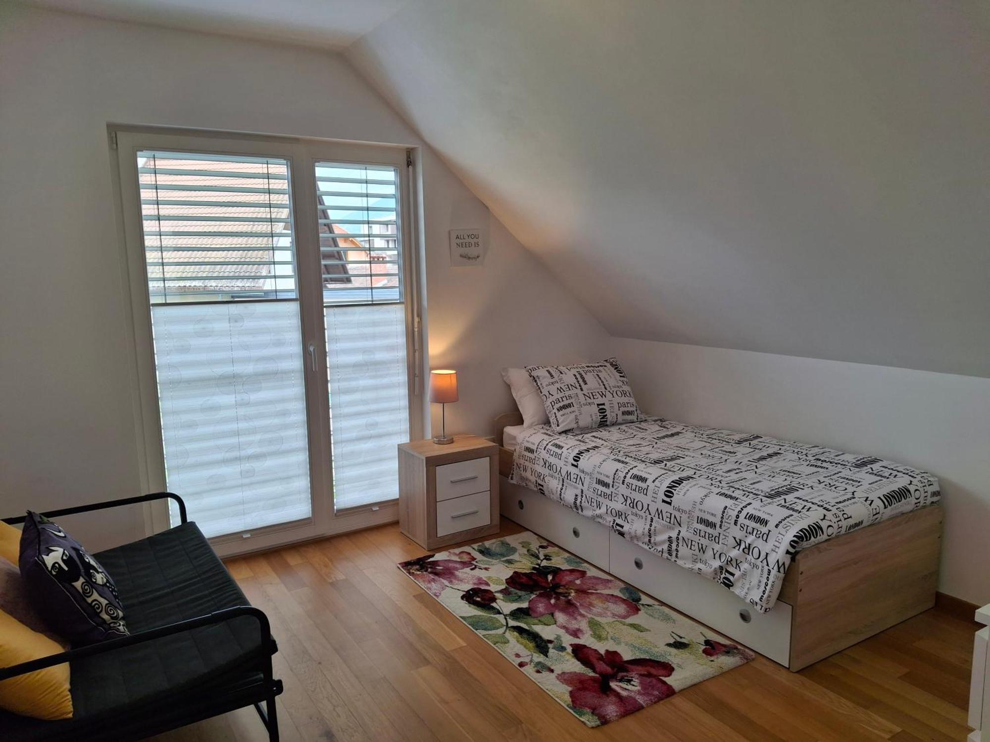 Spacious Family Home Near Bled - Modern & Cozy ラドヴリツァ エクステリア 写真