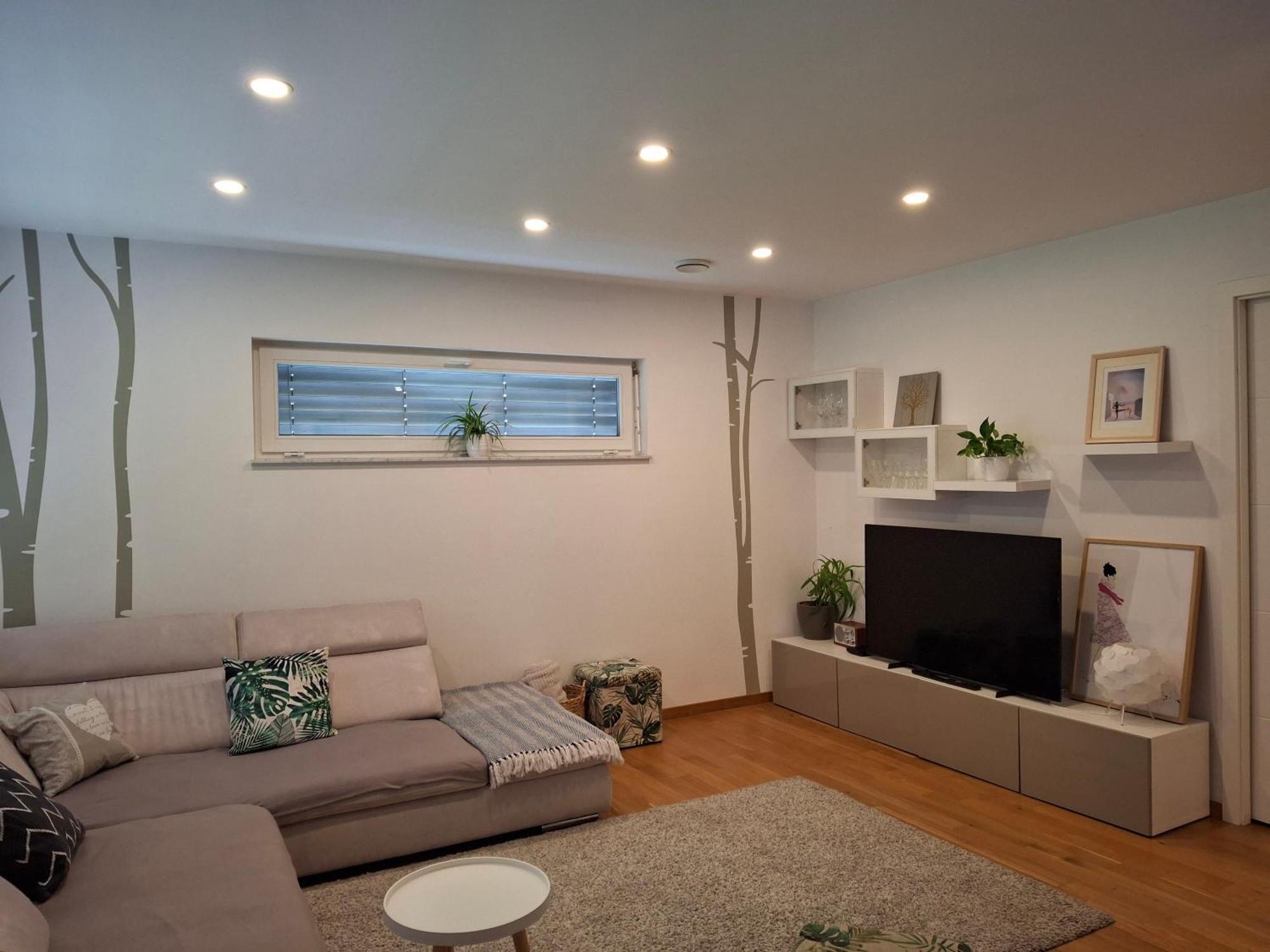Spacious Family Home Near Bled - Modern & Cozy ラドヴリツァ エクステリア 写真