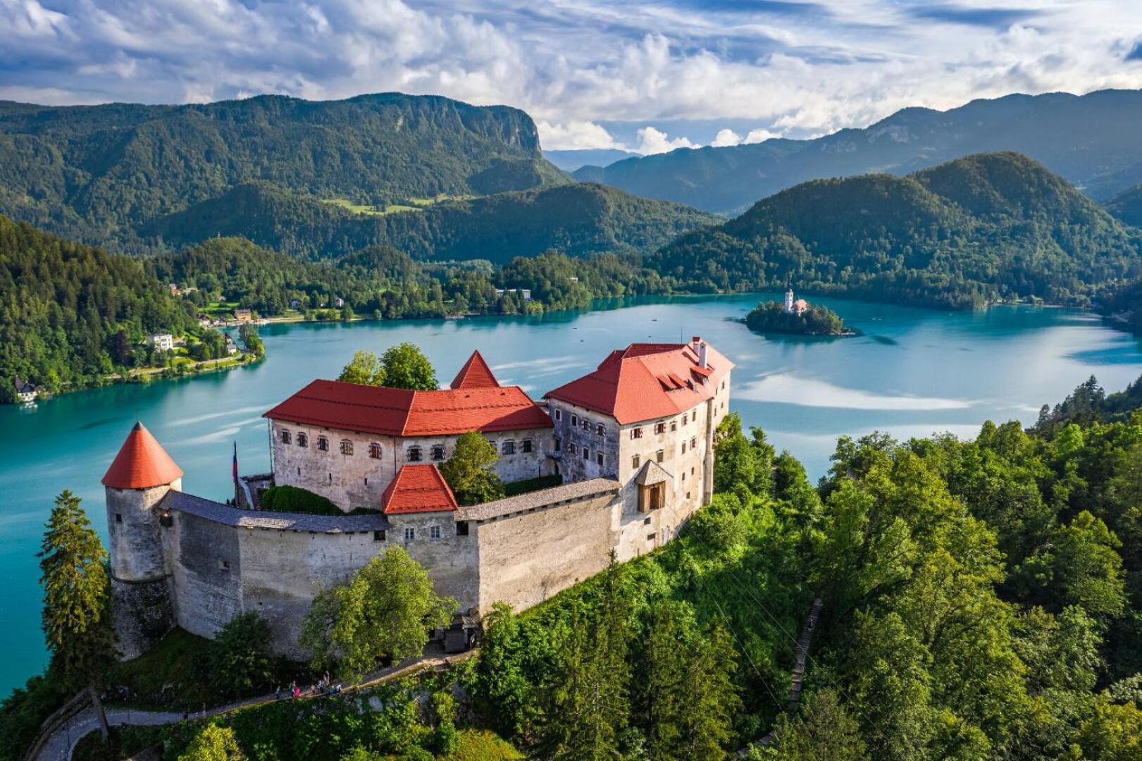 Spacious Family Home Near Bled - Modern & Cozy ラドヴリツァ エクステリア 写真